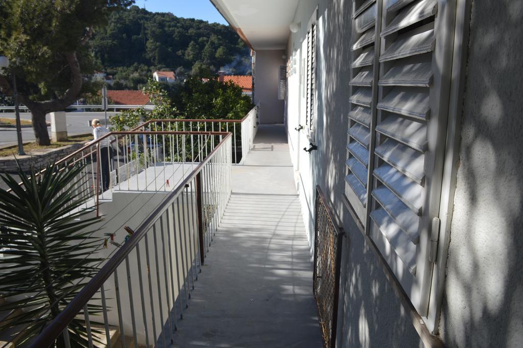 Apartments Peco Korčula Eksteriør bilde