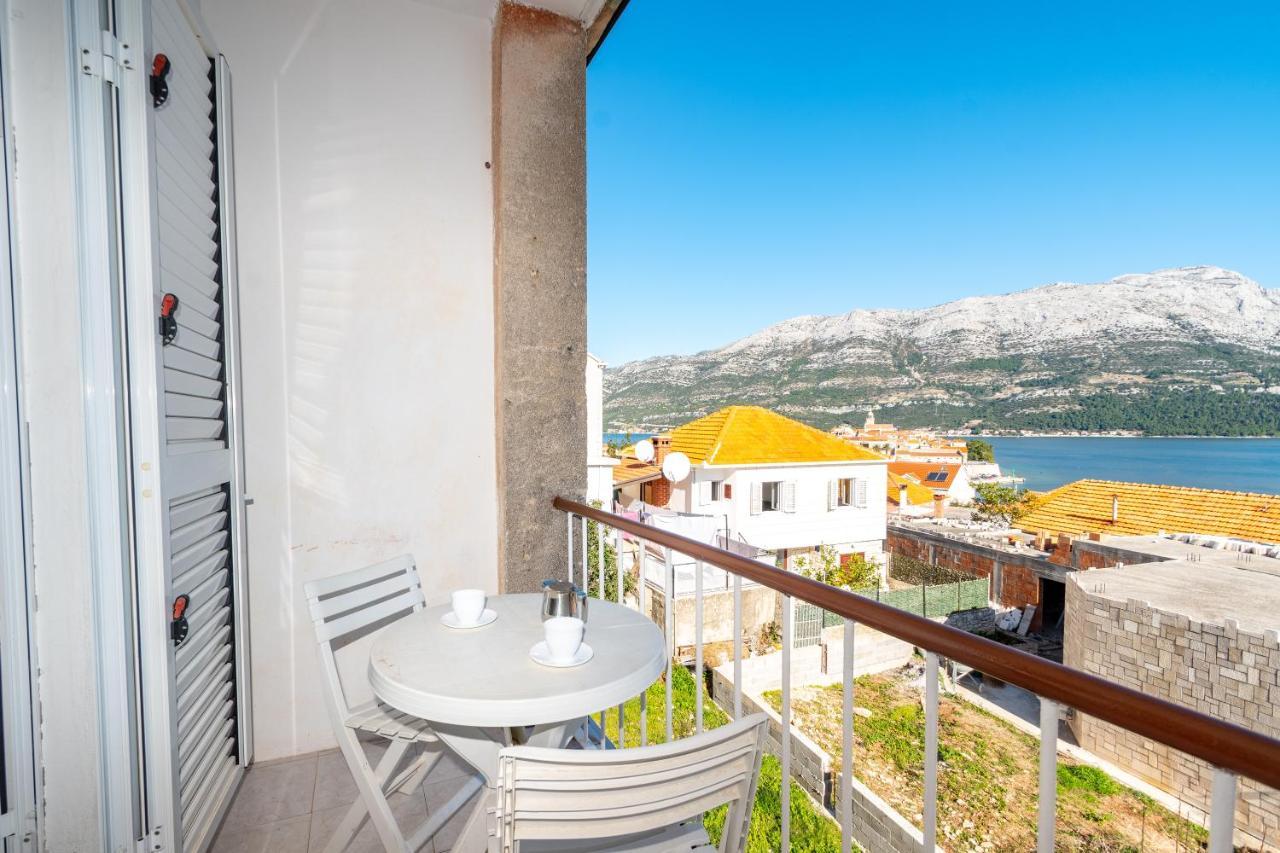Apartments Peco Korčula Eksteriør bilde